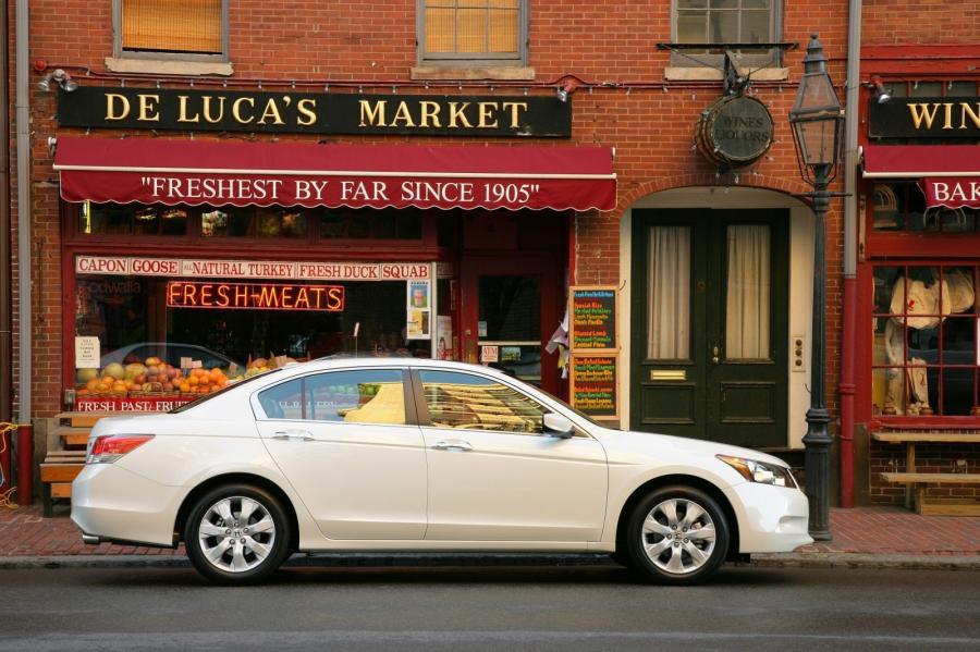  Honda Accord 2008 года  (US) (фото 31 из 47)